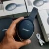QuietComfort 35 Clone in Hand